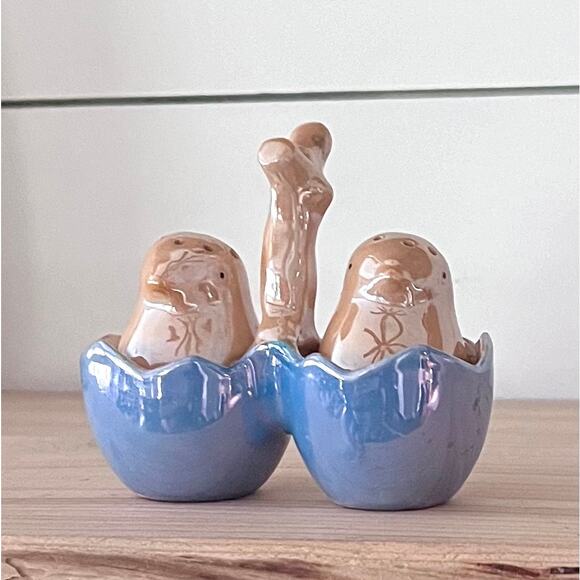 Lusterware 3pc Nesting Baby Chick Salt & Pepper Shaker Set - Picture 12 of 12